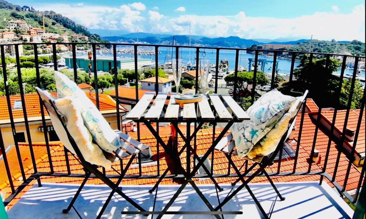 Appartamento Portovenere Con Vista Mare ปอร์โตเวเนเร ภายนอก รูปภาพ