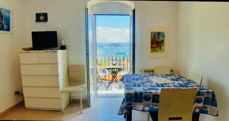 Appartamento Portovenere Con Vista Mare ปอร์โตเวเนเร ภายนอก รูปภาพ