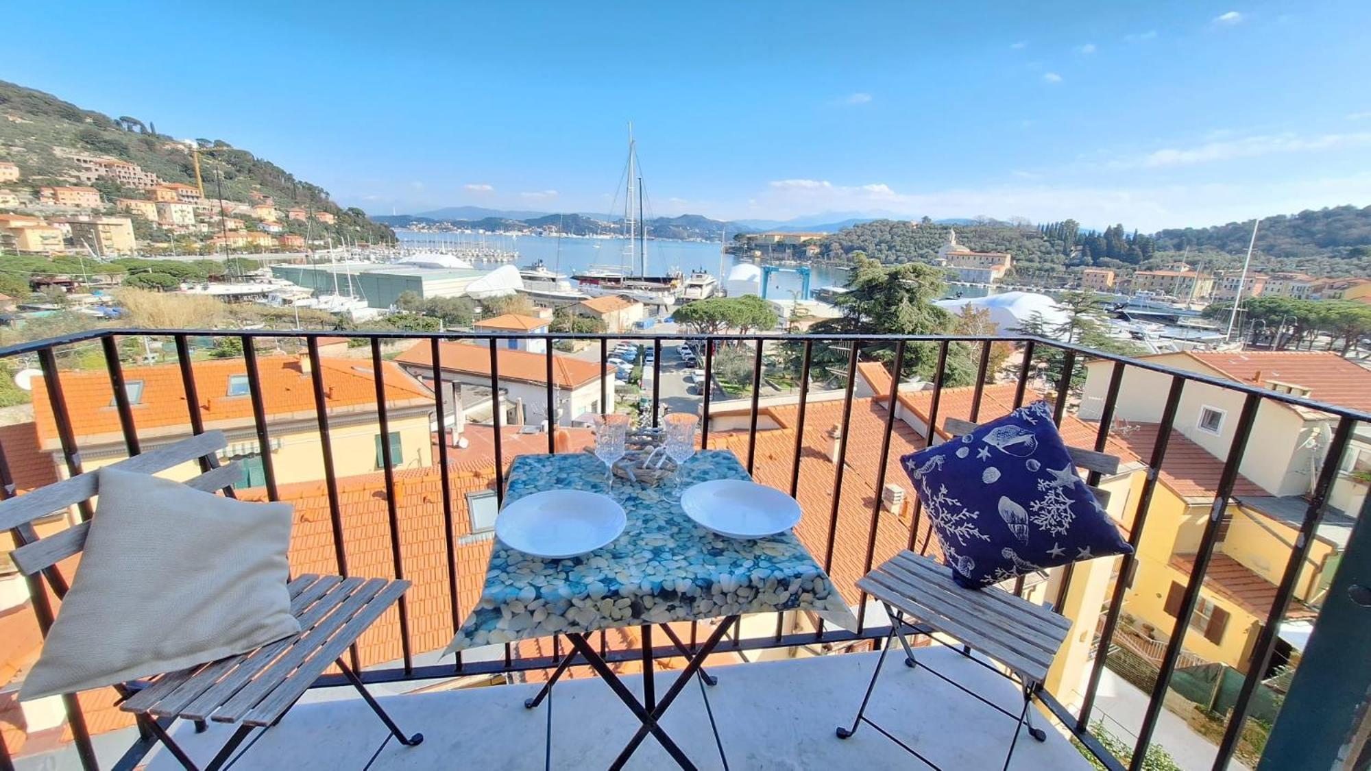 Appartamento Portovenere Con Vista Mare ปอร์โตเวเนเร ภายนอก รูปภาพ